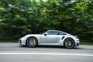 Porsche 911 Turbo S 2020 года  (UK)
